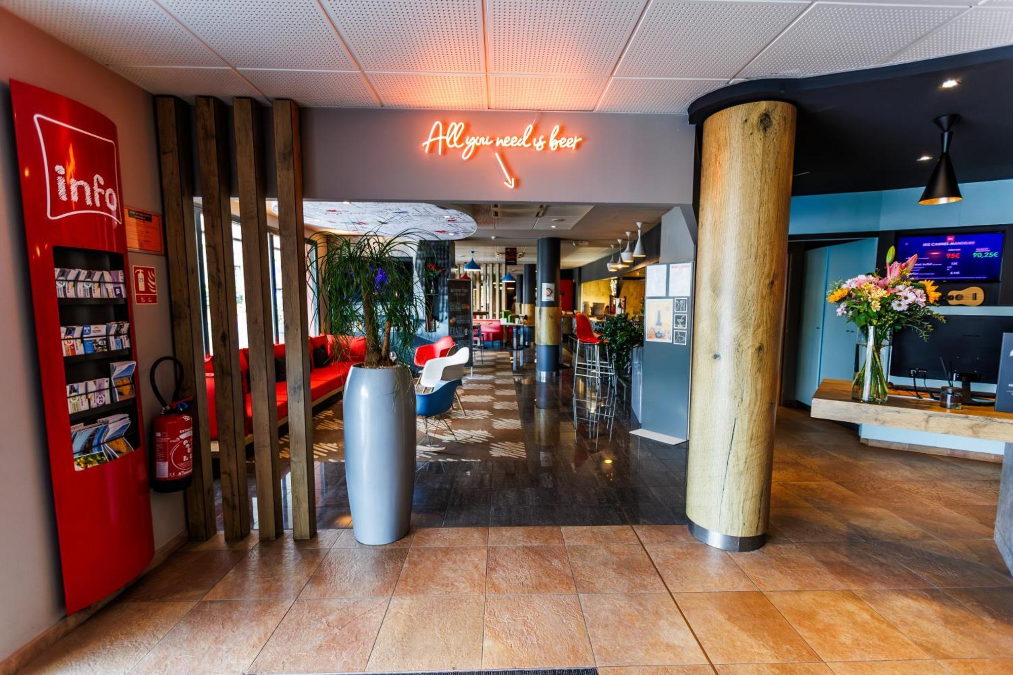 Ibis Cannes Mandelieu Экстерьер фото